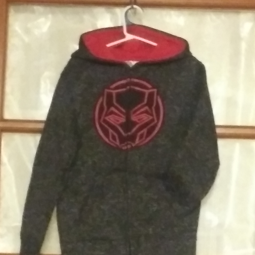 BLACK PANTHER